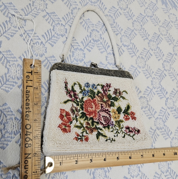 50s/60s Beaded Embroidered Purse - Picture 7 of 10